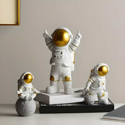 LunoBay Astronaut Spaceman Statue Ornament – (Set of 3)