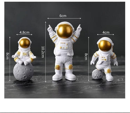 LunoBay Astronaut Spaceman Statue Ornament – (Set of 3)